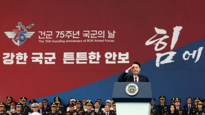 윤석열 대통령, “북한이 핵을 사용할 경우, 한미동맹의 압도적인 대응을 통해 북한 정권을 종식시킬 것”