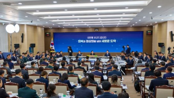 이재명 대통령 "국민의 군대로서 본연의 임무 제대로 수행해 달라"