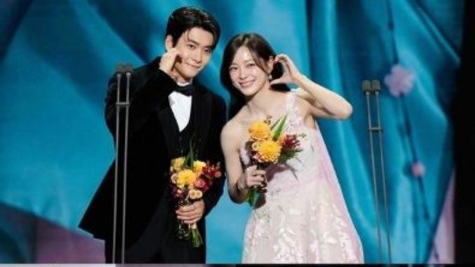 '2025 MBC 연기대상' 서강준, ‘언더커버 하이스쿨’로 영예의 대상 수상! 유쾌한 웃음과 뭉클한 감동으로 2025년의 엔딩 장식!