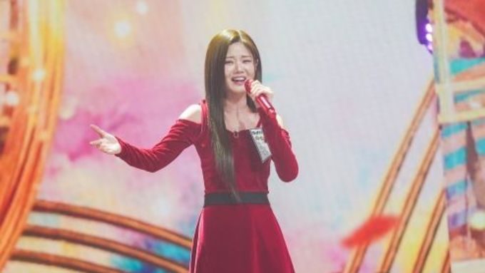 TV CHOSUN '금타는 금요일' 善 배아현 vs 美 천록담, 나훈아·남진 대표곡으로 '정통 트롯' 진검승부