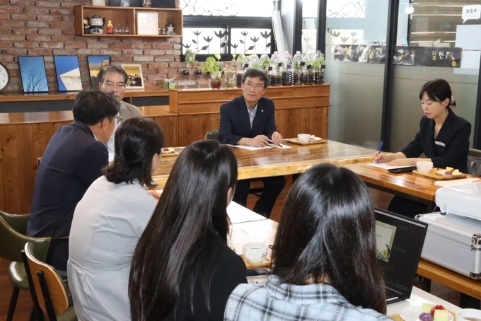 천창수 교육감, 가정형 위 센터 방문해 위기 청소년과 소통