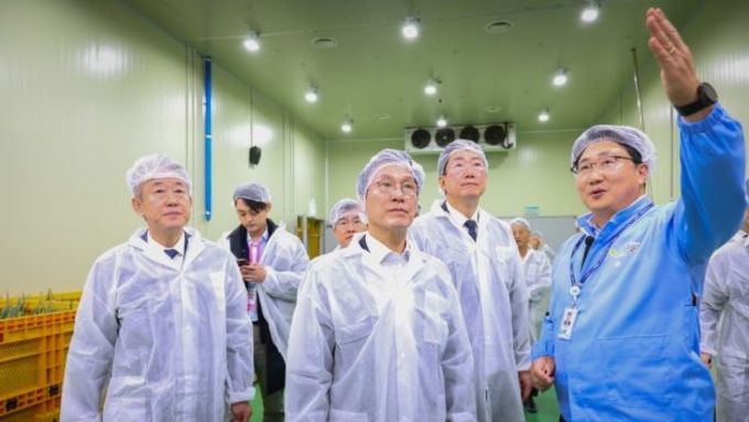 김민석 국무총리, 원주시 푸드종합센터 찾아 지역 먹거리 유통 관계자 격려