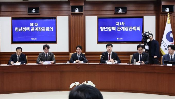 김민석 총리, 제1차 청년정책 관계장관회의 주재, 정부와 여야가 함께하는 청년문제 해결 플랫폼 신설