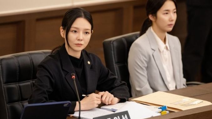 [SBS 신이랑 법률사무소] 이솜, 냉혈 엘리트 변호사 변신, ＂차가워진 이유 있다.＂