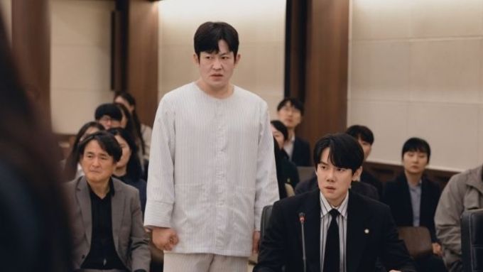 [SBS 신이랑 법률사무소] 개업 D-3 유연석, 개업 첫날부터 ‘귀신 의뢰인’ 허성태 등장, 일상 붕괴 현장 포착!