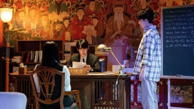 [SBS 신이랑 법률사무소] 오늘(13일) 축 개업! 유연석 파격 변신, ‘신들린’ 관전 포인트 셋!