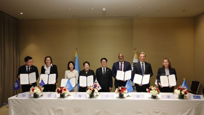 김민석 국무총리, ‘글로벌 AI Hub’ 협력의향서 서명식 개최