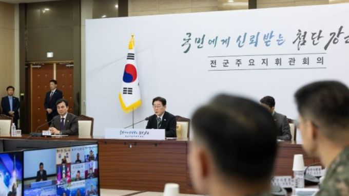 이재명 대통령 "최상의 군사 대비태세…전작권 회복 조속 추진될 것"