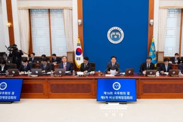 이재명 대통령 "고유가 상수로 비상대응 확고히…추경 민생 투입 시급"