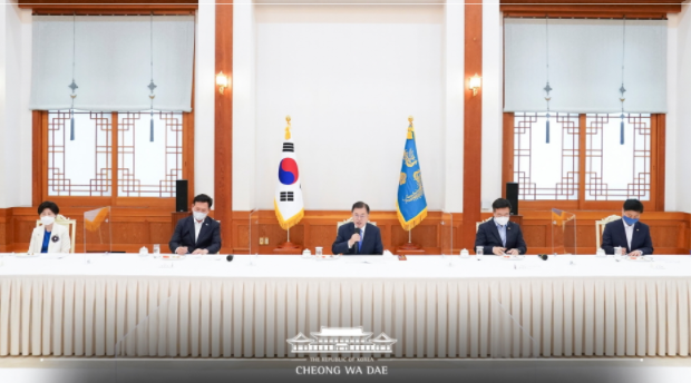 문재인 대통령, 더불어민주당 지도부 초청 간담회