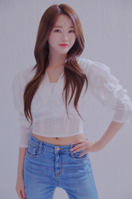 사진설명:홍지윤 보도이미지 (사진제공:린브랜딩)