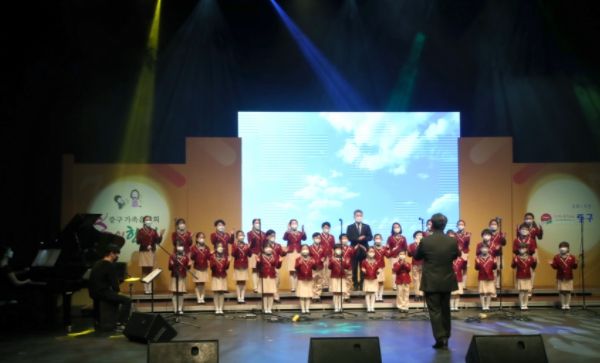 중구 가족음악회 ‘봄의 향연’성황리 개최
