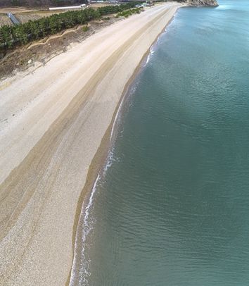 콩돌해변 전경