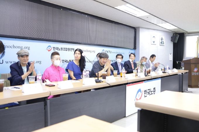 오디션 심사장면