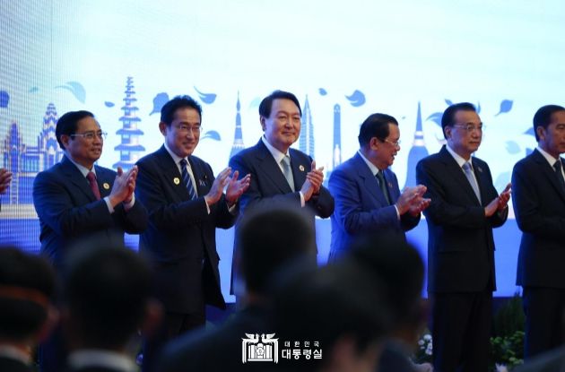 제25차 아세안+3 정상회의
