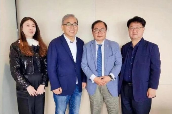 박영준 IMI 상임고문(왼쪽 두번 째)과 함께