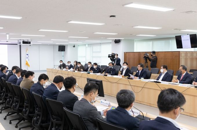 주간 실국장회의