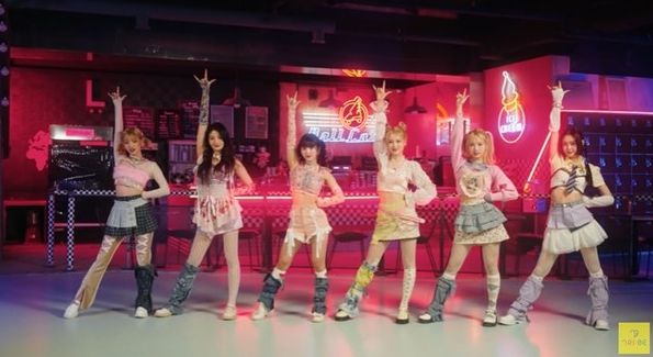 한편 트라이비는 다수의 음악방송 및 다양한 콘텐츠를 통해 팬들과 소통할 예정이다.