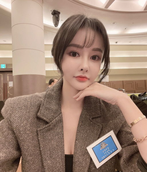 H컨설팅 대표 한은수 / 시상위원