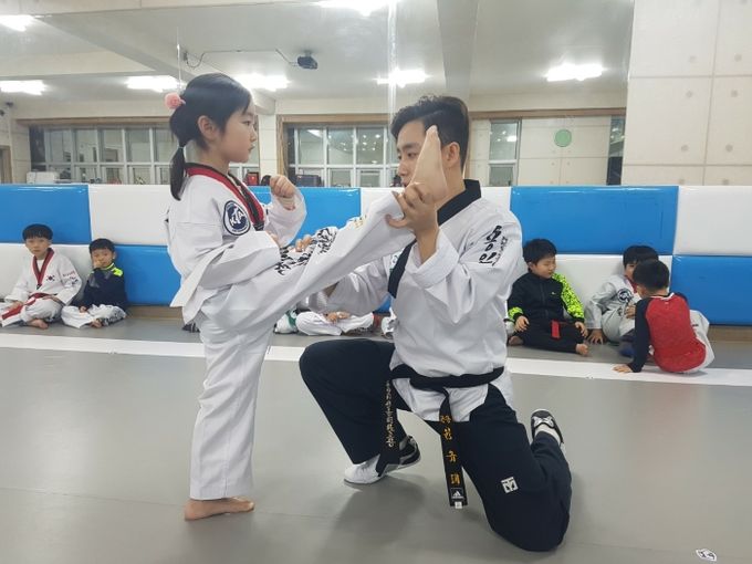 용인대한울태권도