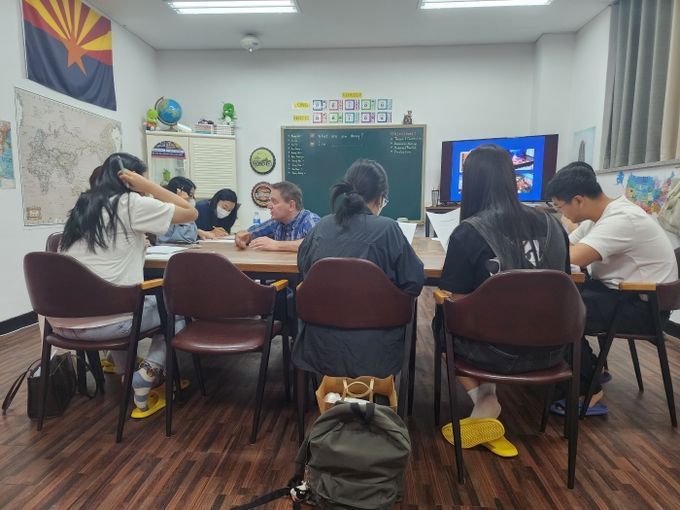 아메리칸잉글리쉬 Dooley 원어민 영어회화학원