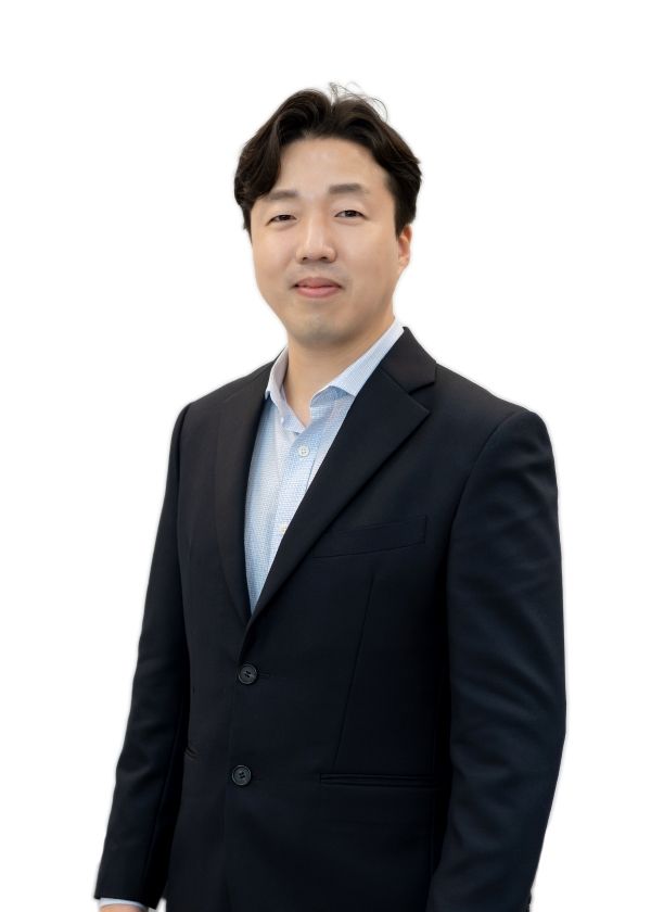 '아트포엠미술학원' 진윤민 대표