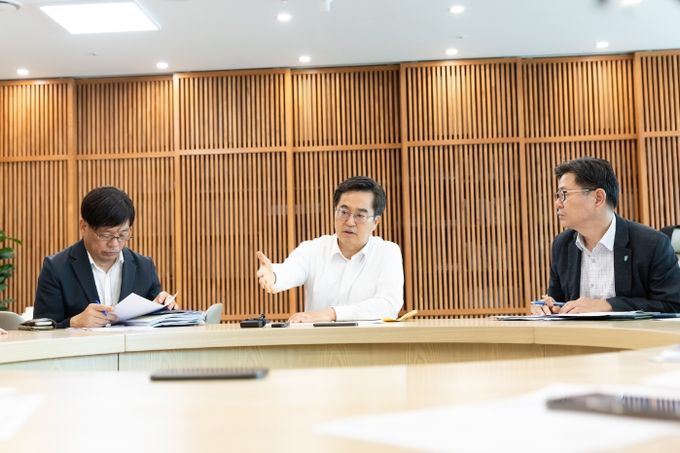 김동연 지사, 위험물 취급 업소에 대한 긴급안전점검 지시
