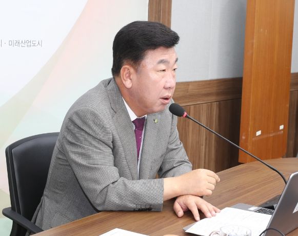 이범석 청주시장, 김우진 3관왕 축하 “시민께 큰 기쁨”