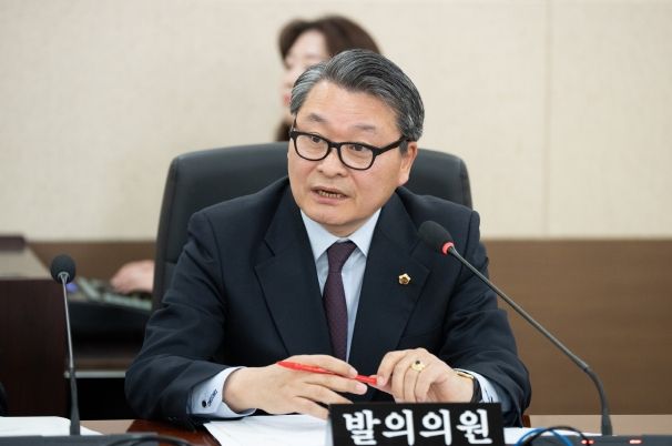 김유곤(국․서구3) 의원