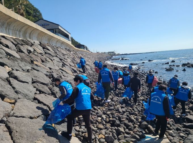제주도 상하수도본부, 연중 쓰담달리기(플로깅) 캠페인 순항