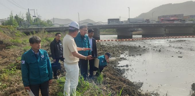 장금용 창원특례시장 권한대행 하천 현장점검