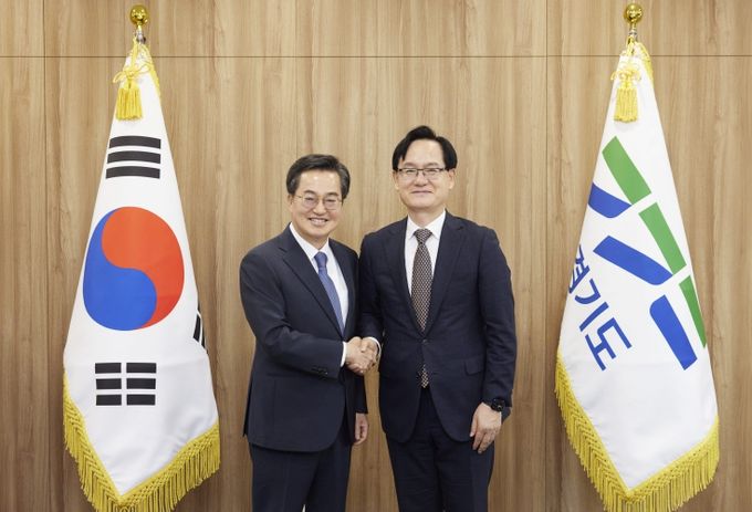 강성천 경기연구원장