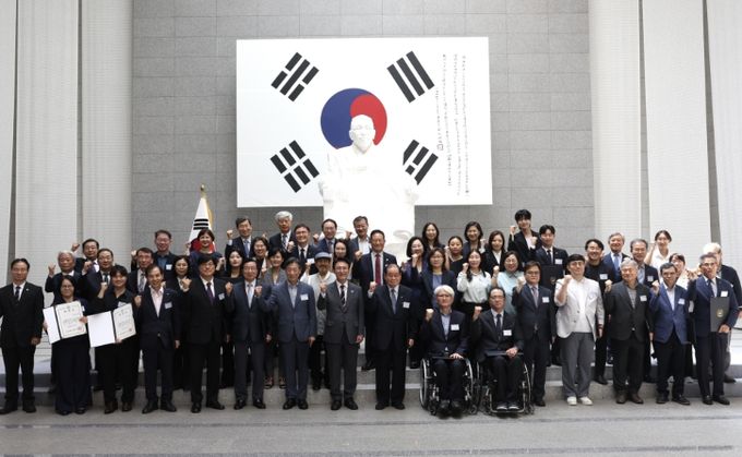 김민석 국무총리는 광복80주년 기념사업 추진위원회 출범식에 참석헸다.