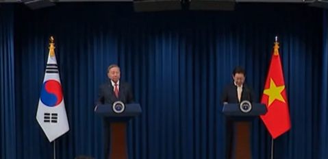 '한국-베트남 포괄적 전략 동반자 관계 심화를 위한 공동성명' 발표(KTV방송 화면 캡춰)