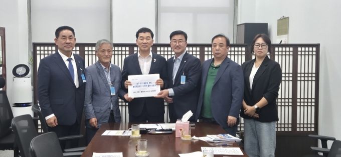 유의식 의장, 신정훈 행정안전위원장 면담