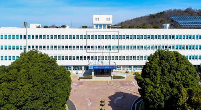 창녕군, 행안부 주관 '국민행복민원실' 3연속 인증 기관 선정