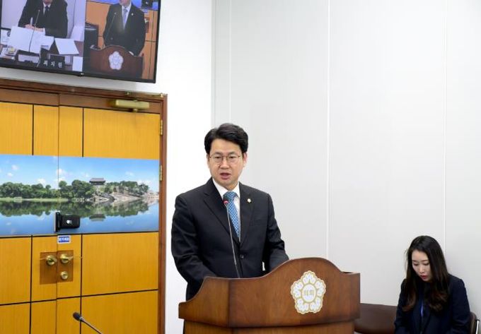 윤성관 진주시의원, 아동·청소년 정신건강 지원조례 발의…사각지대 해소 나서