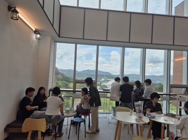 진로심리센터 카페 운영