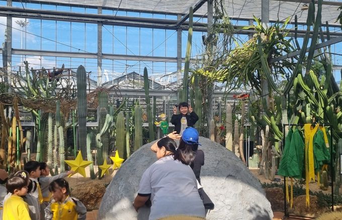 다육식물관 전경