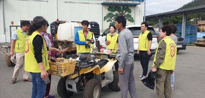 남도사랑진도군봉사단, 어르신의 밤길에 ‘안전의 빛’을 밝히다
