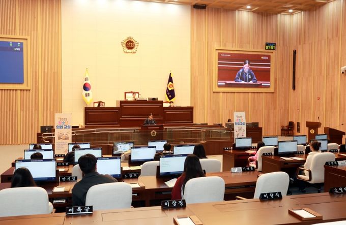 제128회 청소년 의회교실(충주시 초중고학생회장단)