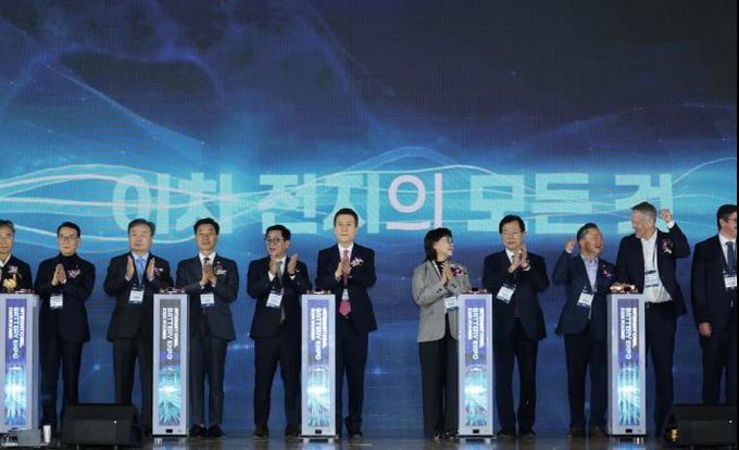배터리 산업의 미래, 포항에서 열린다! 국제 배터리 엑스포 2025 개막