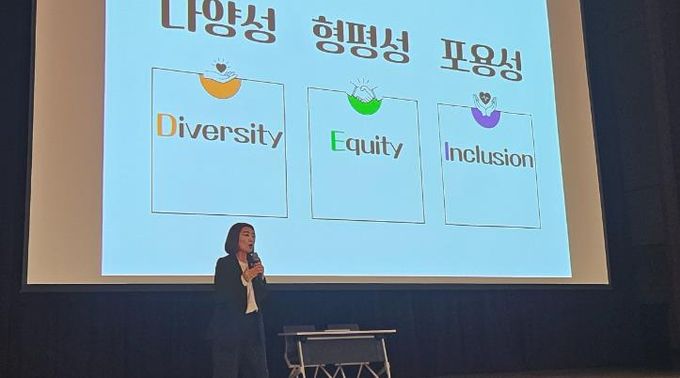 김천시, ‘연극으로 만나는 직원 소통 교육’ 실시