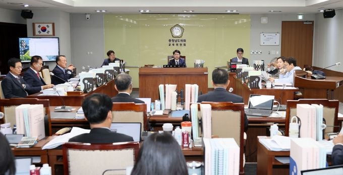 행정사무감사 교육위원회