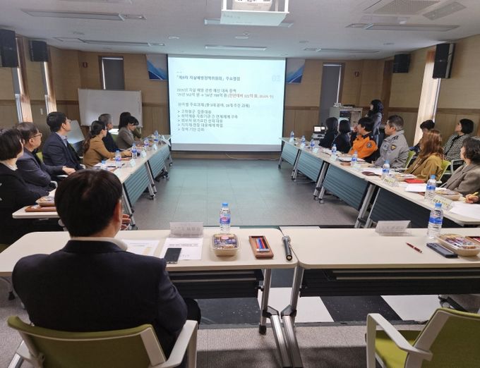 생명존중 문화 확산을 위한 민·관 협력 방안을 논의했다