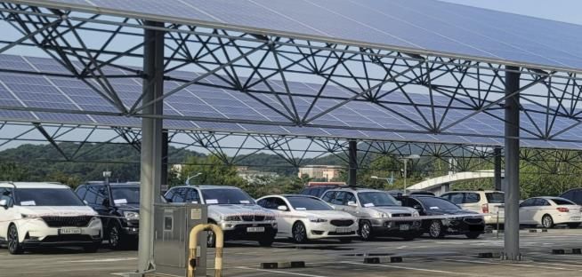 지방세 체납으로 압류된 차량들.