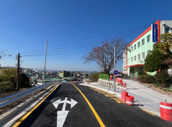 사천읍 행정복지센터~ 구.동성초교 간 도시계획도로 개통