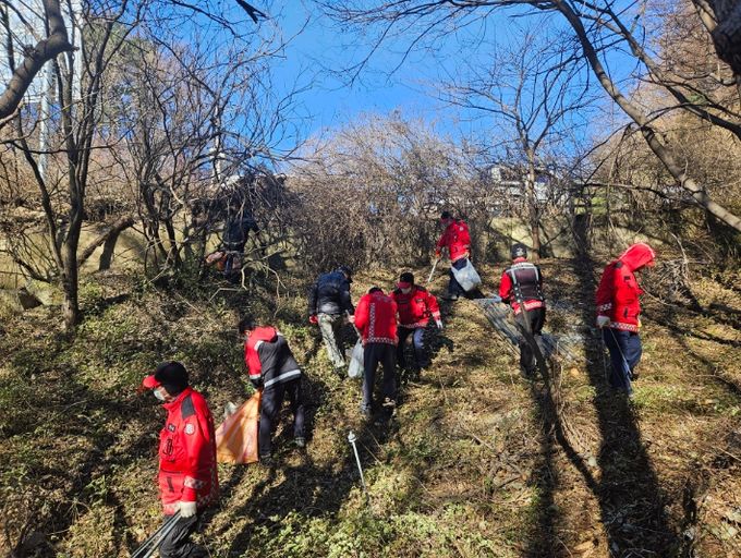 예천군, ‘백두대간 사랑운동 - 쓰담 캠페인’