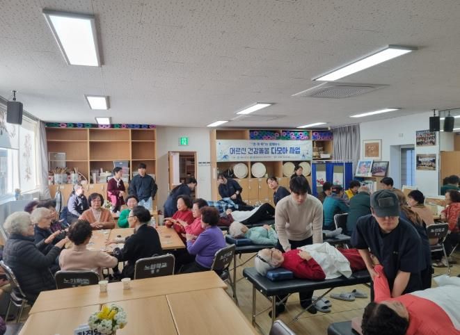 강릉시 지역이 함께 돌보는 ‘어르신 건강돌봄 다모아 사업’