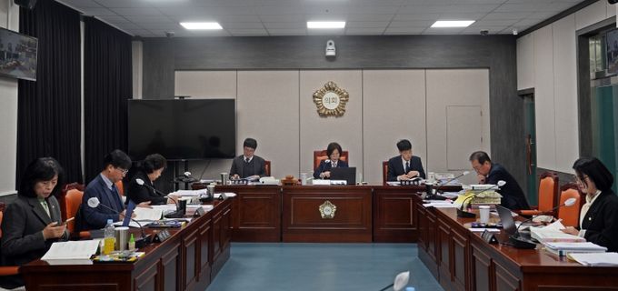 제288회 정례회 제6차 행정사무감사특별위원회